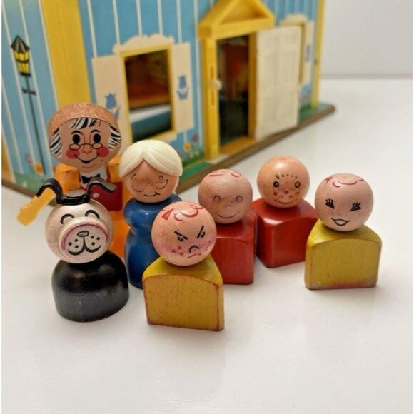 Other - Vintage Fisher-Price Play Family House With Figures & Accessories